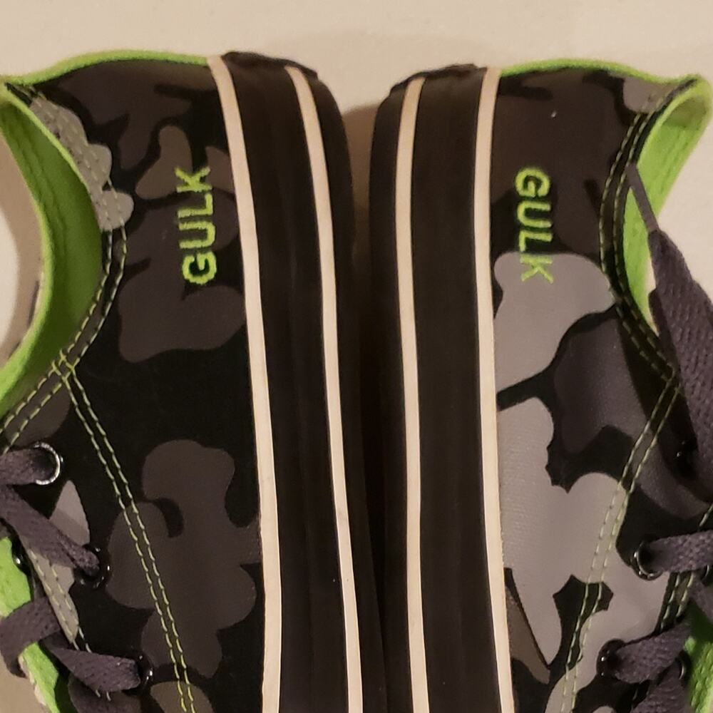 Converse Shoes - Picture 10 of 11